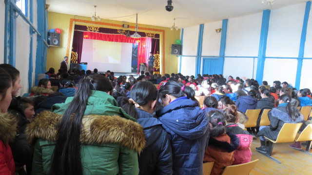 Алтай сумын дунд сургуулийн сурагчдад сургалт явуулав.